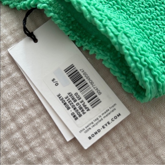 Bond-Eye Green Two-Piece Bikini Set - Picture 3 of 9